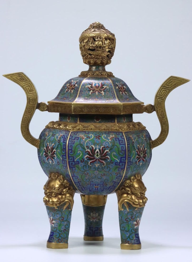 A Republic of China Cantonese embroidery "Reed Goose Picture": Republic of China Cantonese embroidery "Lu Goose Picture" SIZE: 43x35.3x19.6cm W:9760g (The Dimensions Of All Batches Are Manually Measured.If You Need More Detailed Information, Please Contact Our Cu