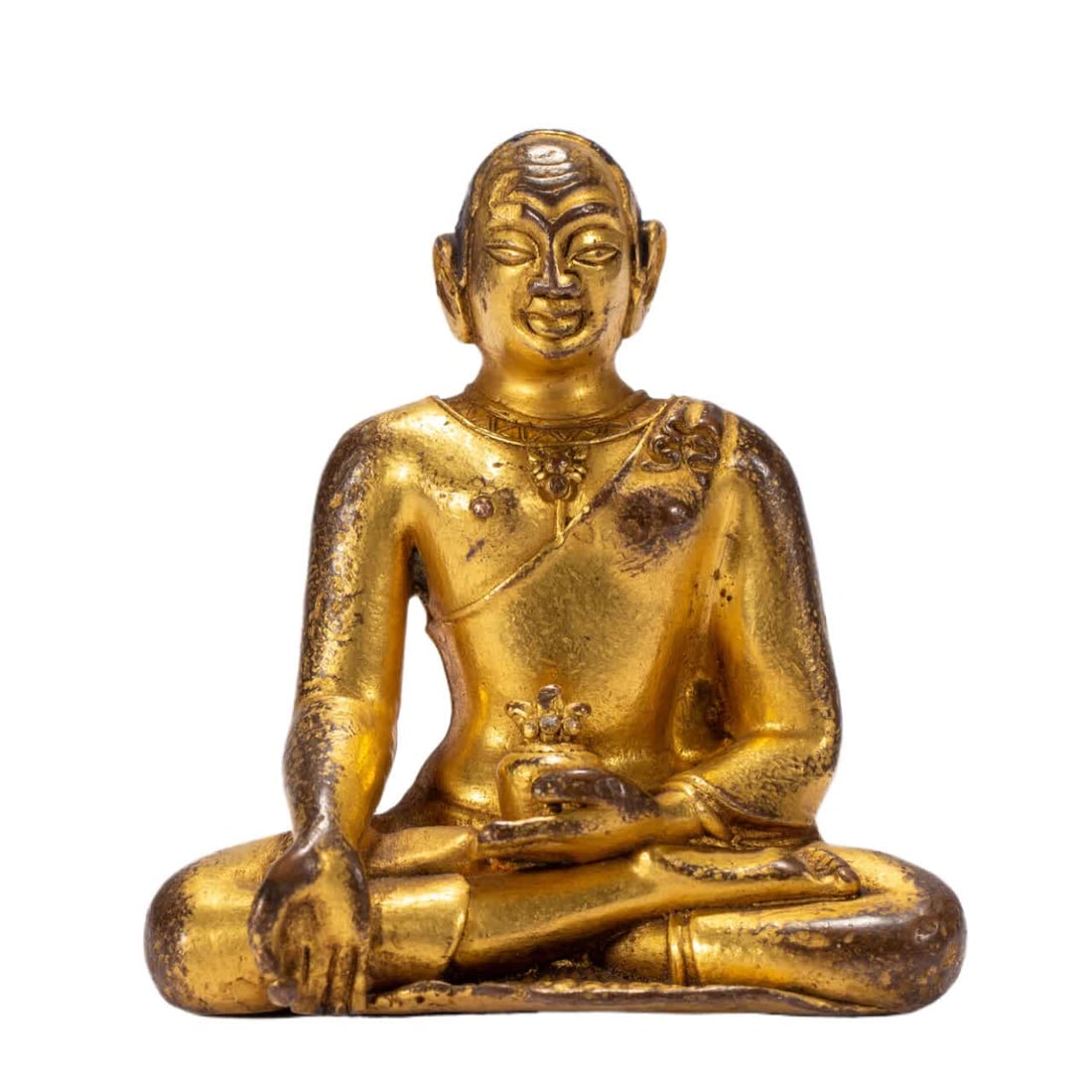 A bronze gilt Buddha statue of the Qing Dynasty (1 of 9)