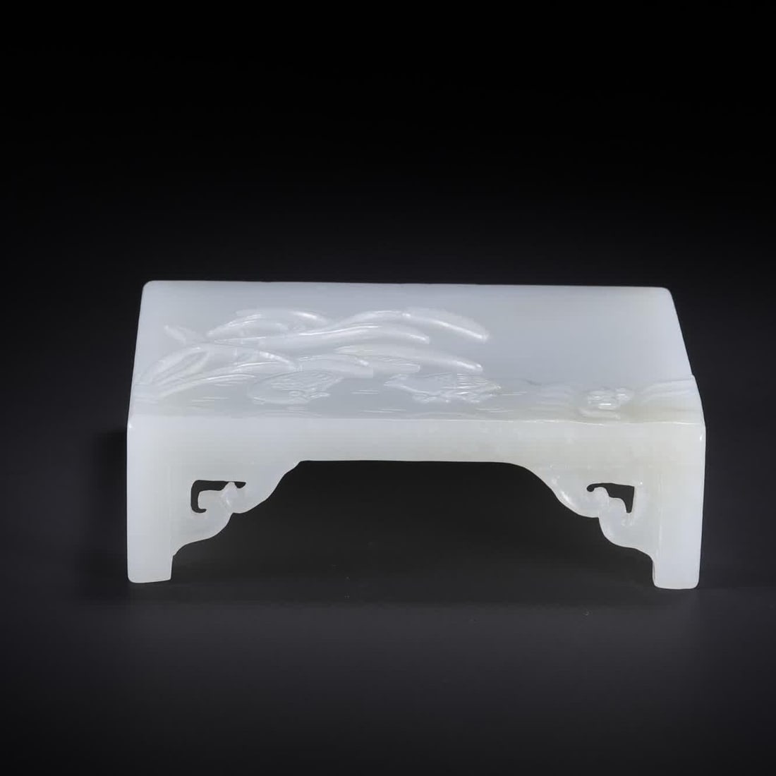 A Qing Dynasty Hetian jade ink bed (1 of 10)