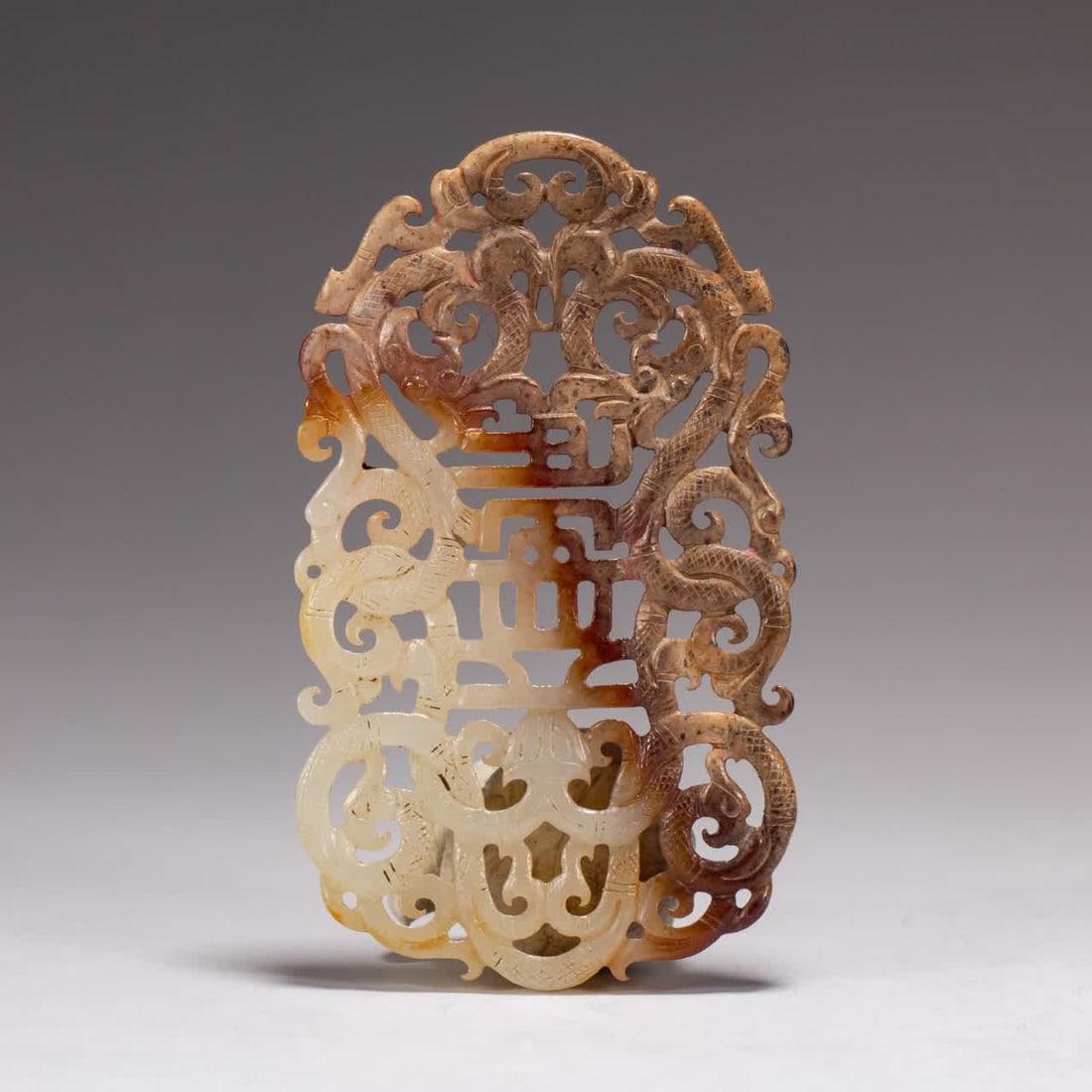 A piece of ancient jade jade wall (1 of 9)