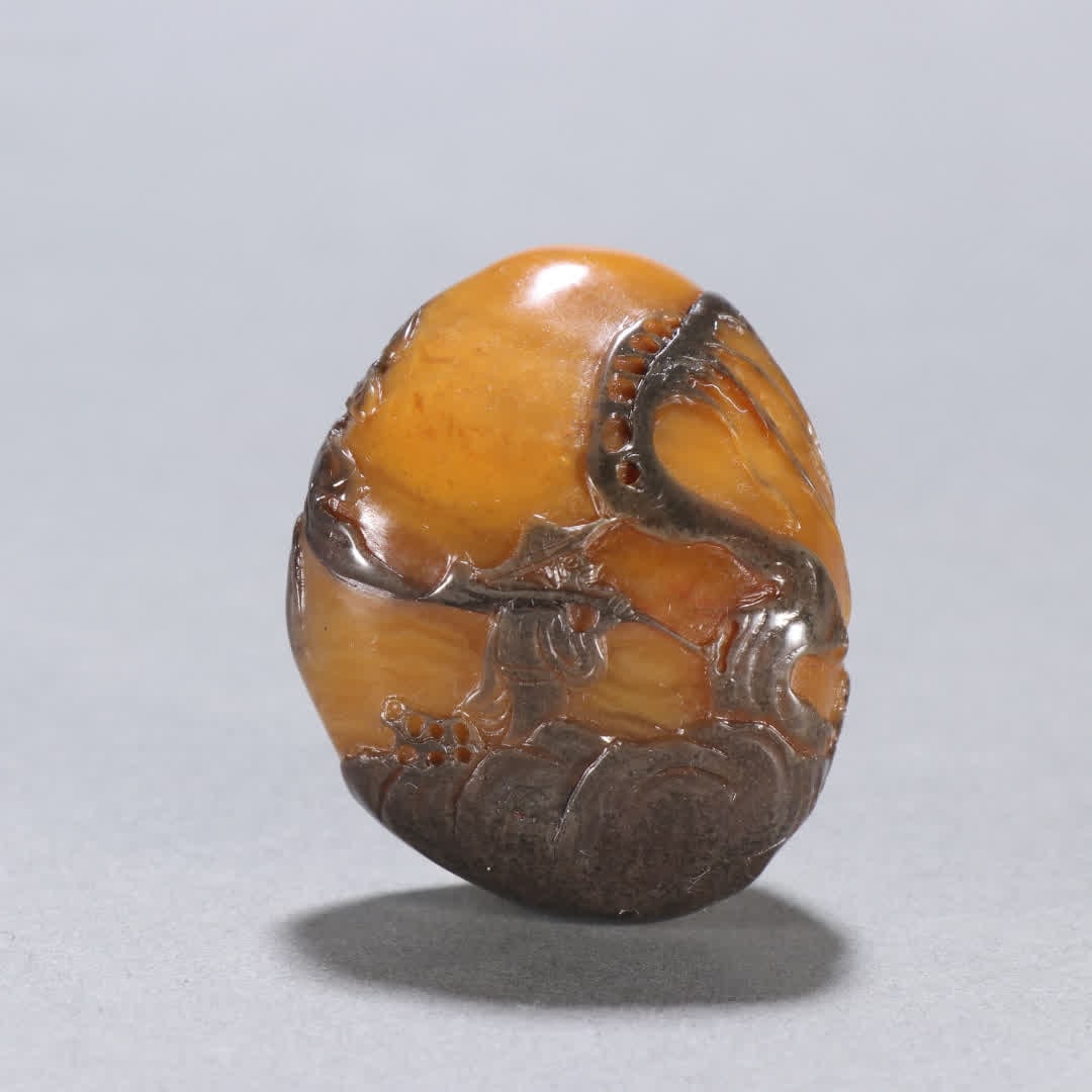 A carving of the story of the character of the yellow stone in the crow skin field (1 of 9)