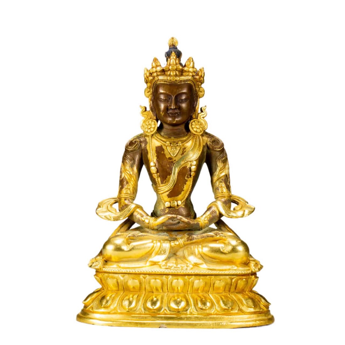 A bronze gilt Buddha of the Qing Dynasty (1 of 9)