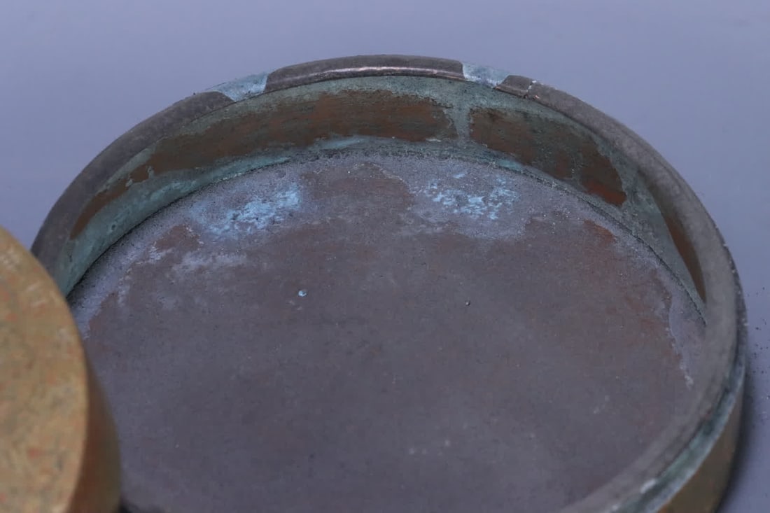 A study copper figure pattern round ink cartridge - 9