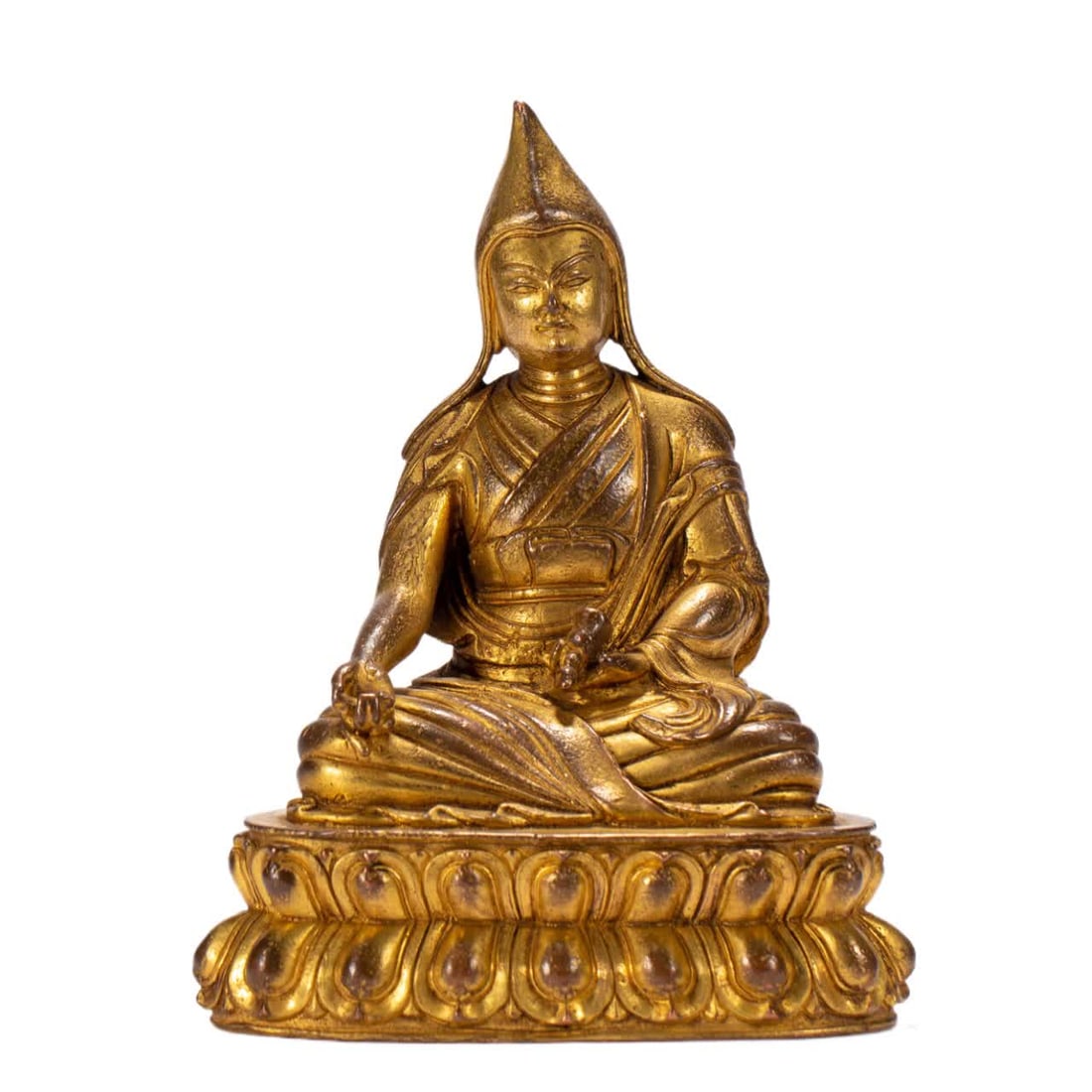 A bronze gilt Buddha statue of the Qing Dynasty: Qing Dynasty copper gilt Buddha statue SIZE: L:15cm W:10.5cm H:20cm (The Dimensions Of All Batches Are Manually Measured.If You Need More Detailed Information, Please Contact Our Customer Service Befo