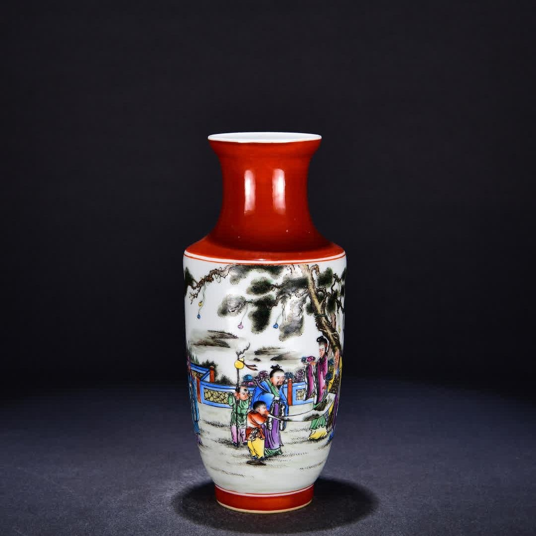 A Qing Kangxi pastel three-star high-light picture bottle (1 of 9)