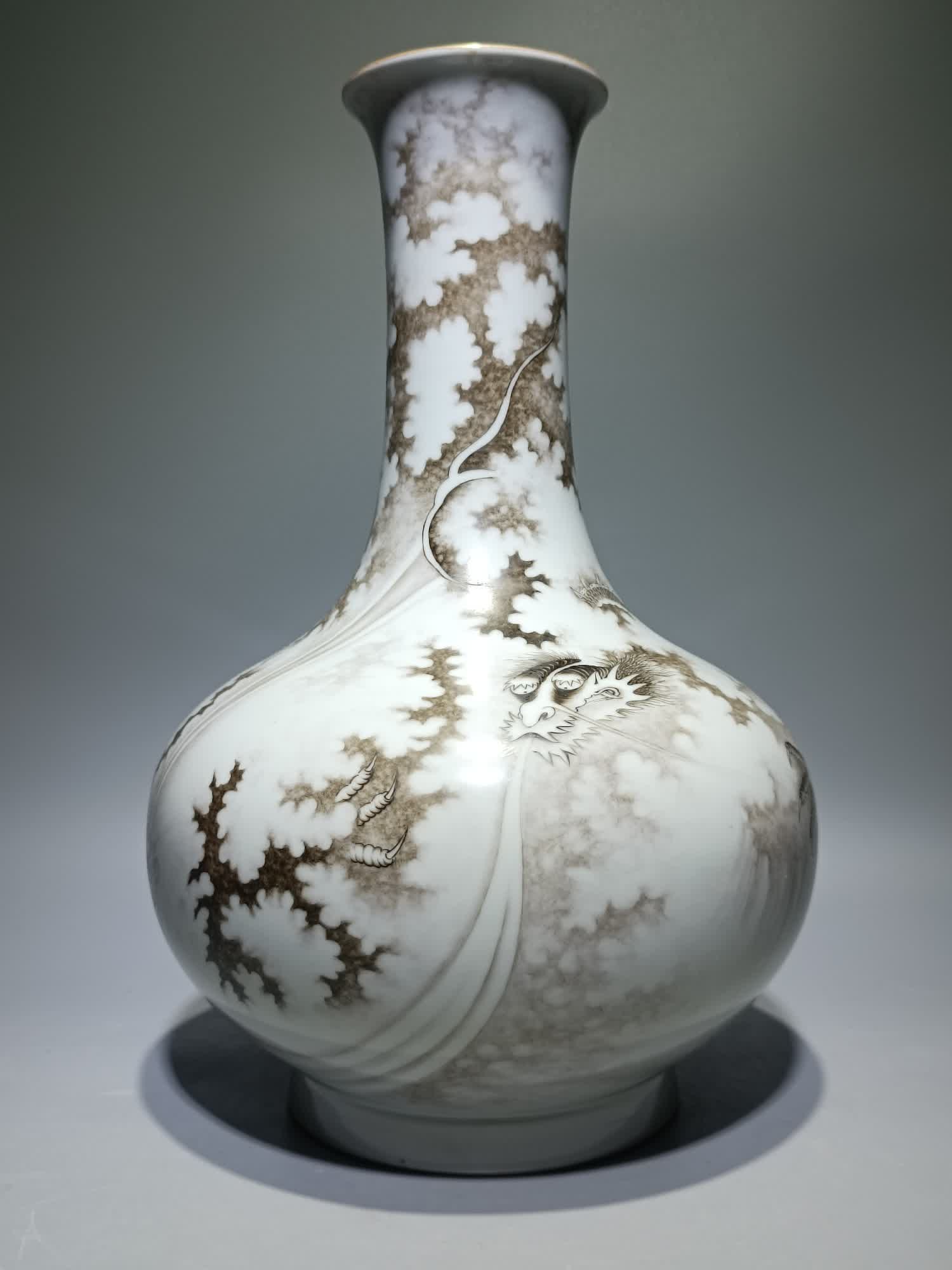 A piece of Qing Qianlong ink color left blank Tang Ying supervised by Canglong Godson Appreciation (1 of 9)