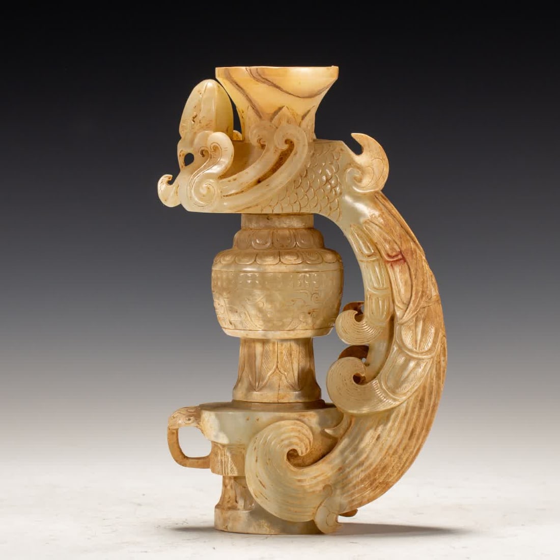 A piece of ancient jade candlestick: Ancient jade candlestick SIZE: L:10cm W:5cm H:18cm W:860g (The Dimensions Of All Batches Are Manually Measured.If You Need More Detailed Information, Please Contact Our Customer Service Before