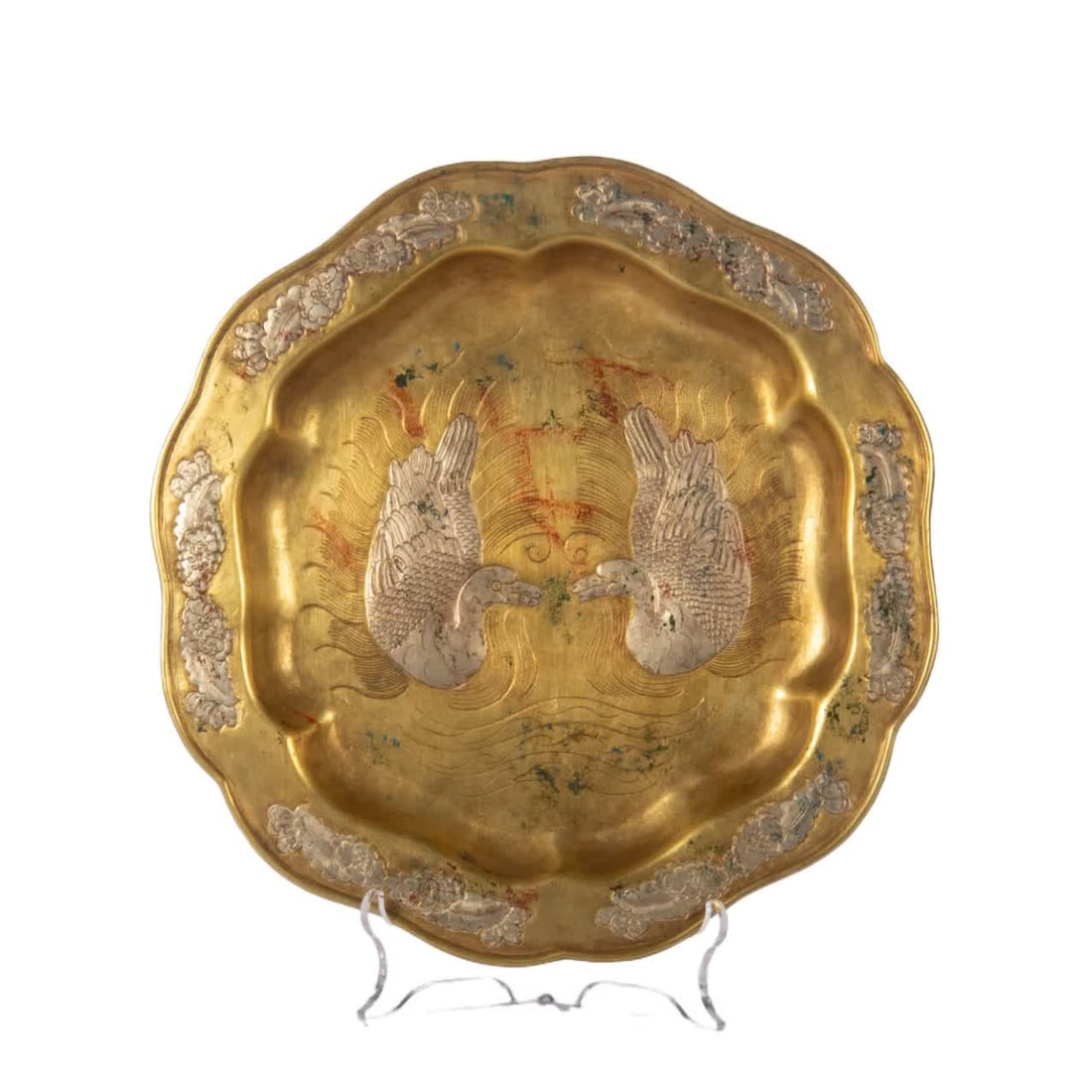 A copper-inlaid silver mandarin duck plate Song Dynasty (1 of 9)