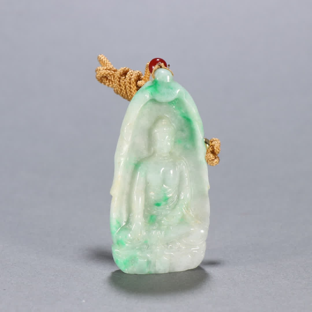 A Qing Dynasty jade Buddha pattern plaque: Qing Dynasty jade Buddha pattern plaque SIZE: H:6.5cm W:3.2cm W:42.7g (The Dimensions Of All Batches Are Manually Measured.If You Need More Detailed Information, Please Contact Our Customer