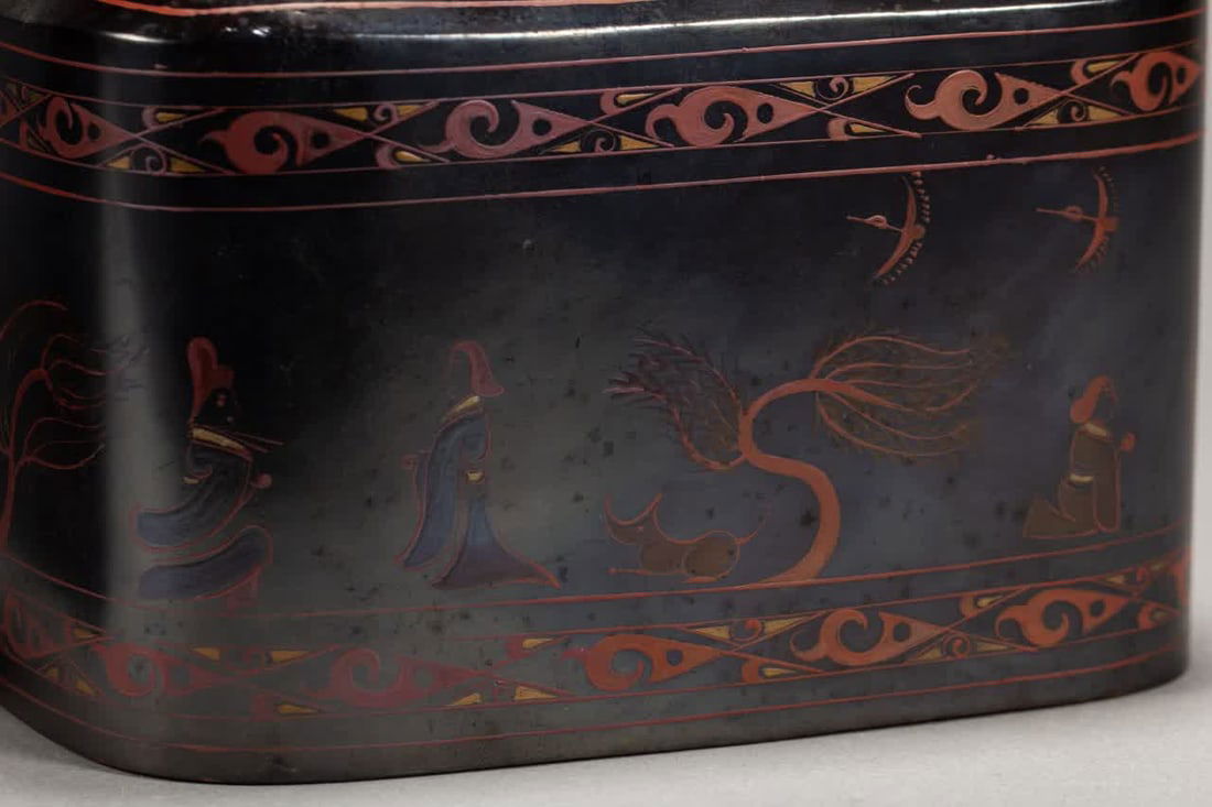 A Tang Dynasty lacquerware box - 4