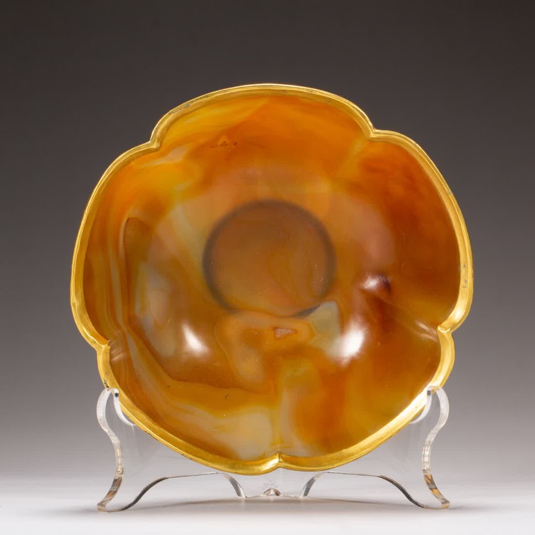 A piece of agate gold-clad plate (1 of 9)