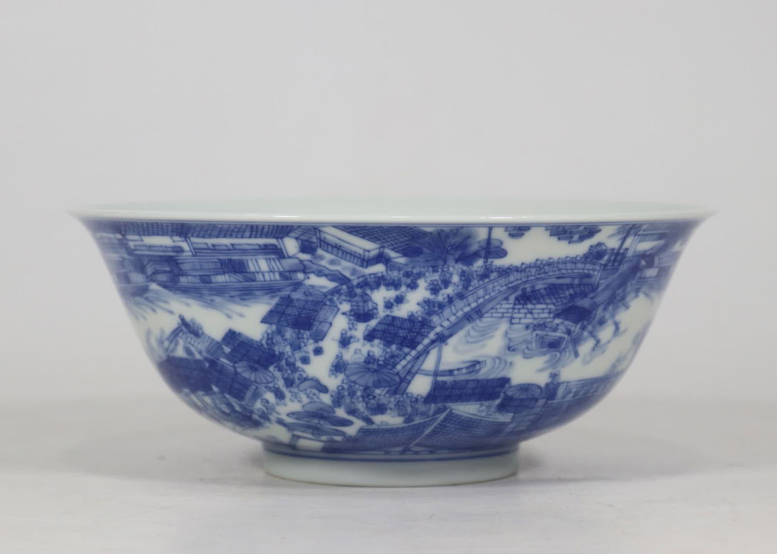 A blue and white Qingming river map bowl made in the Qing Yongzheng year (1 of 9)