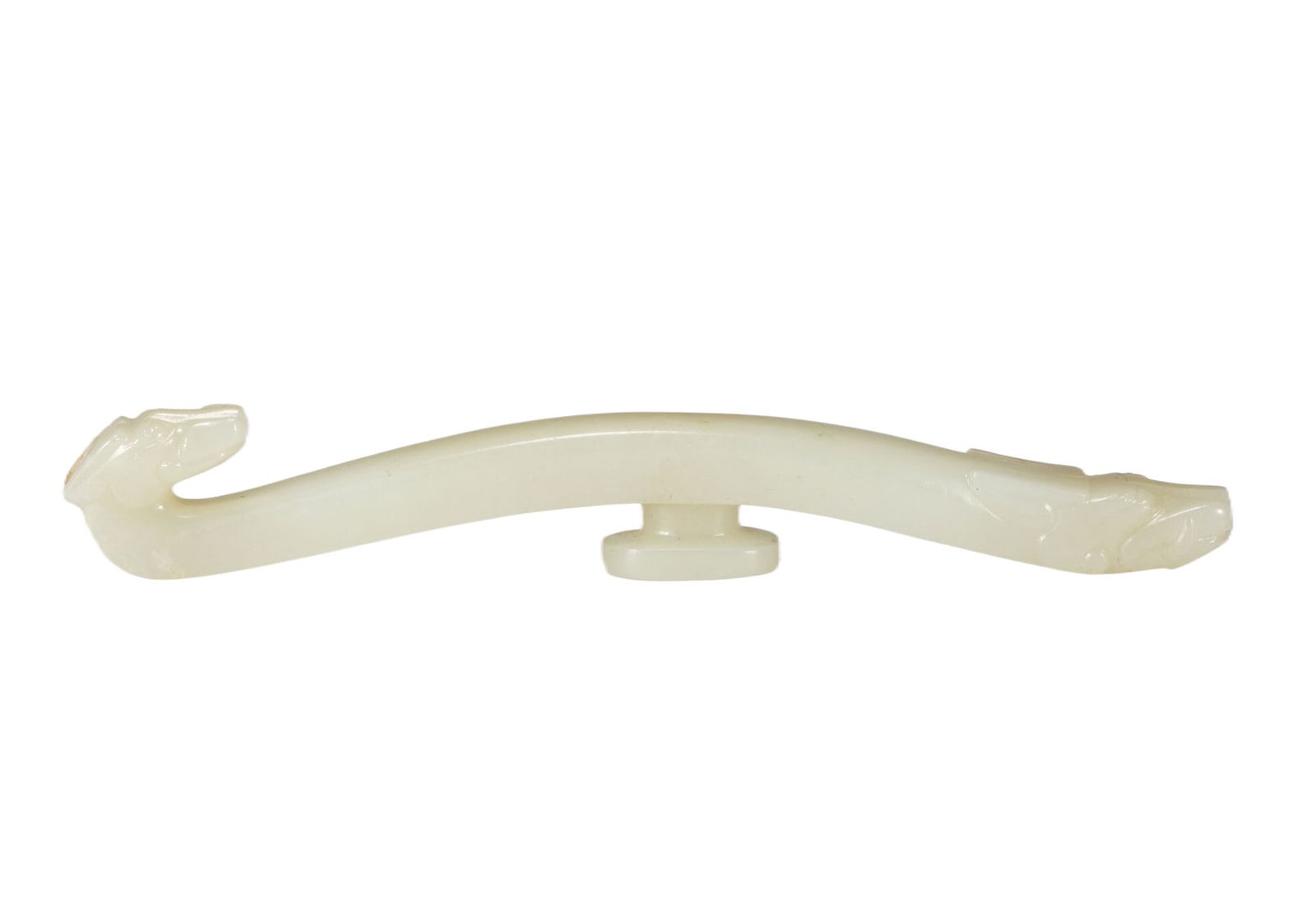 A piece of Qing Dynasty Hetian jade belt hook: Qing Dynasty Hetian jade belt hook SIZE: L:12cm W:1.2cm H:1.8cm W:30g (The Dimensions Of All Batches Are Manually Measured.If You Need More Detailed Information, Please Contact Our Customer