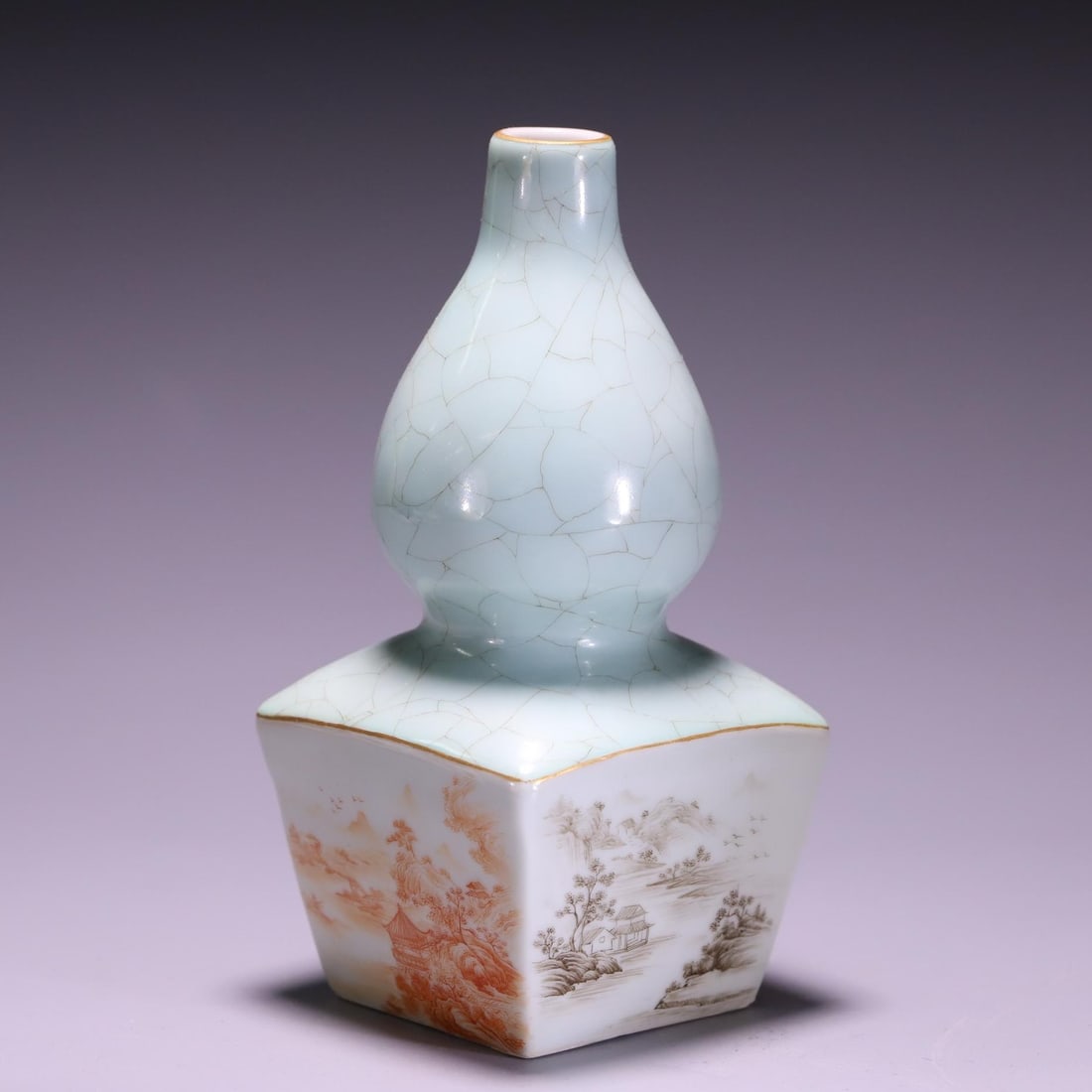 A pastel gourd bottle of the official kiln of the Yongzheng era of the Qing Dynasty (1 of 9)