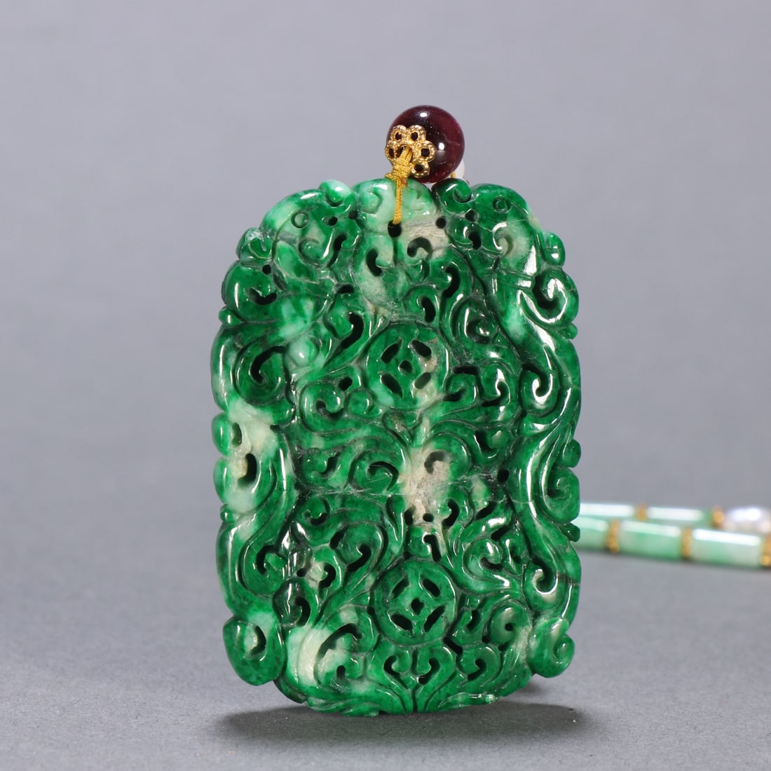 A beautiful jade entwined phoenix pattern card - 4