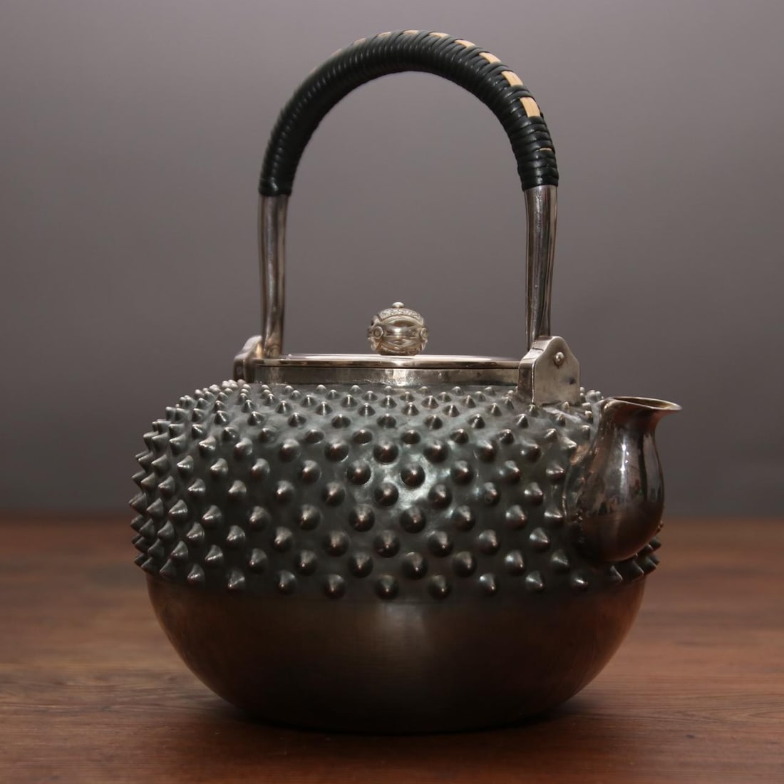 A piece of exquisite Japanese silver pot Guangnan (1 of 7)