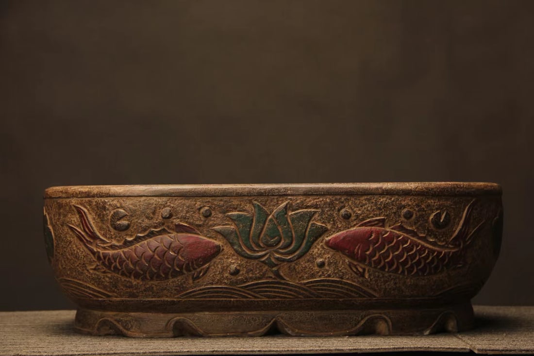 A beautiful bluestone depiction has a fish stone basin for many years (1 of 7)