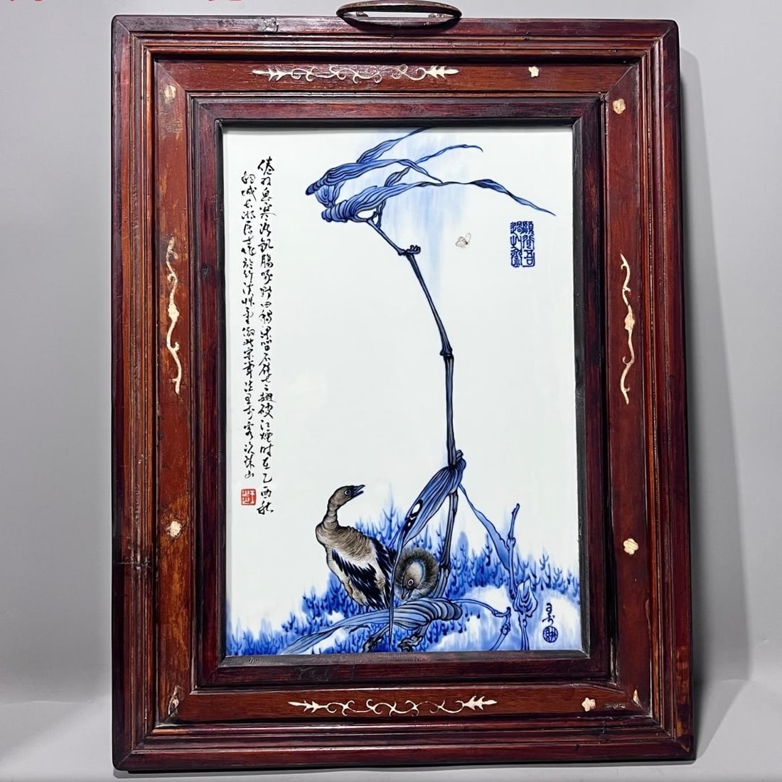 A porcelain plate of Wang Bu in the early years of the Republic of China period: In the early years of the Republic of China, Wang Buqing and white Doucai Lu Yan porcelain plates Size:H:48.8cmW:37.6cm (The Dimensions Of All Batches Are Manually Measured.If You