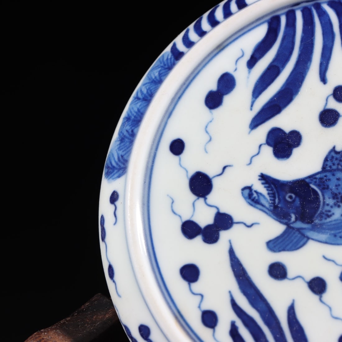 A Qing Dynasty mackerel algae pattern cover - 5