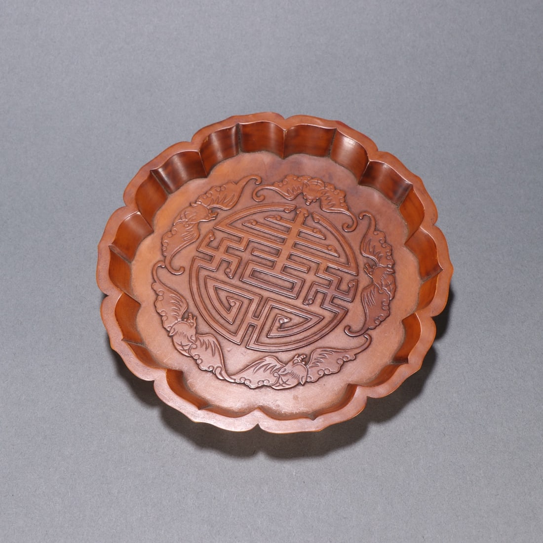 A beautiful bamboo huang carved five blessings to hold a birthday appreciation plate: Exquisite bamboo carving five blessings to hold a birthday appreciation plate Size:W:13.9cmW:0.0528kg (The Dimensions Of All Batches Are Manually Measured.If You Need More Detailed