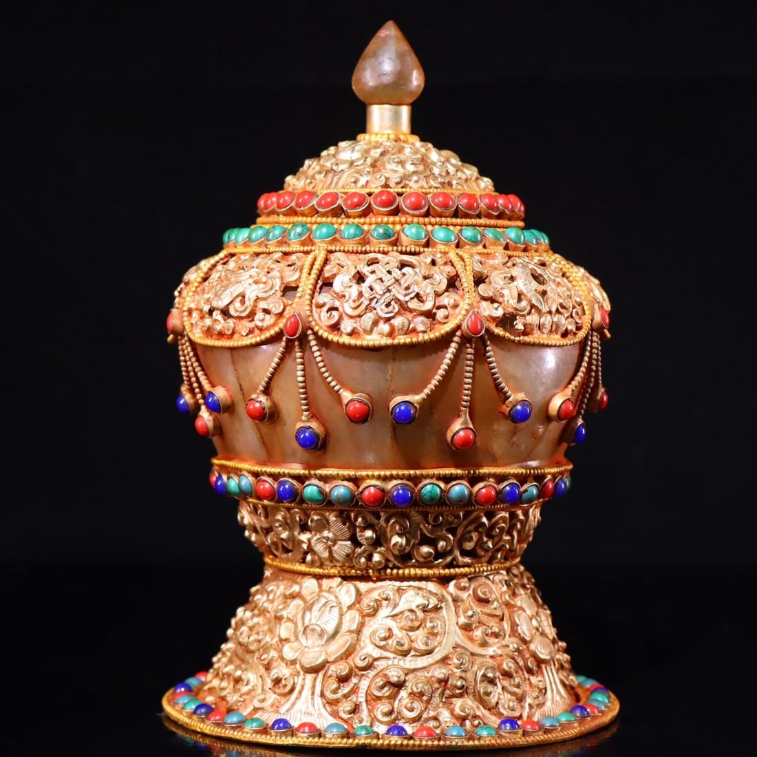 A beautiful copper-gilt crystal eight-treasure jar (1 of 9)