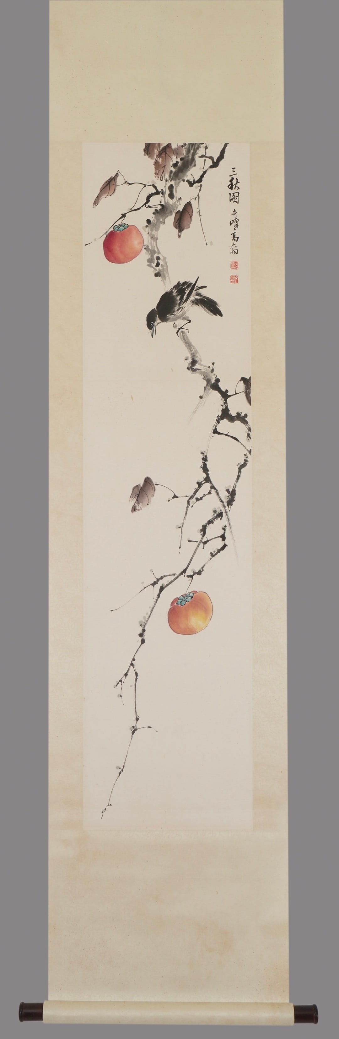 A vertical scroll of flowers and birds on paper by Gao Qifeng: Gao Qifeng's flower and bird paper vertical axis Size:Paintingcore136x34cm (The Dimensions Of All Batches Are Manually Measured.If You Need More Detailed Information, Please Contact