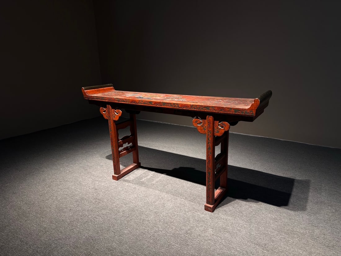 A beautiful large lacquer strip case - 3