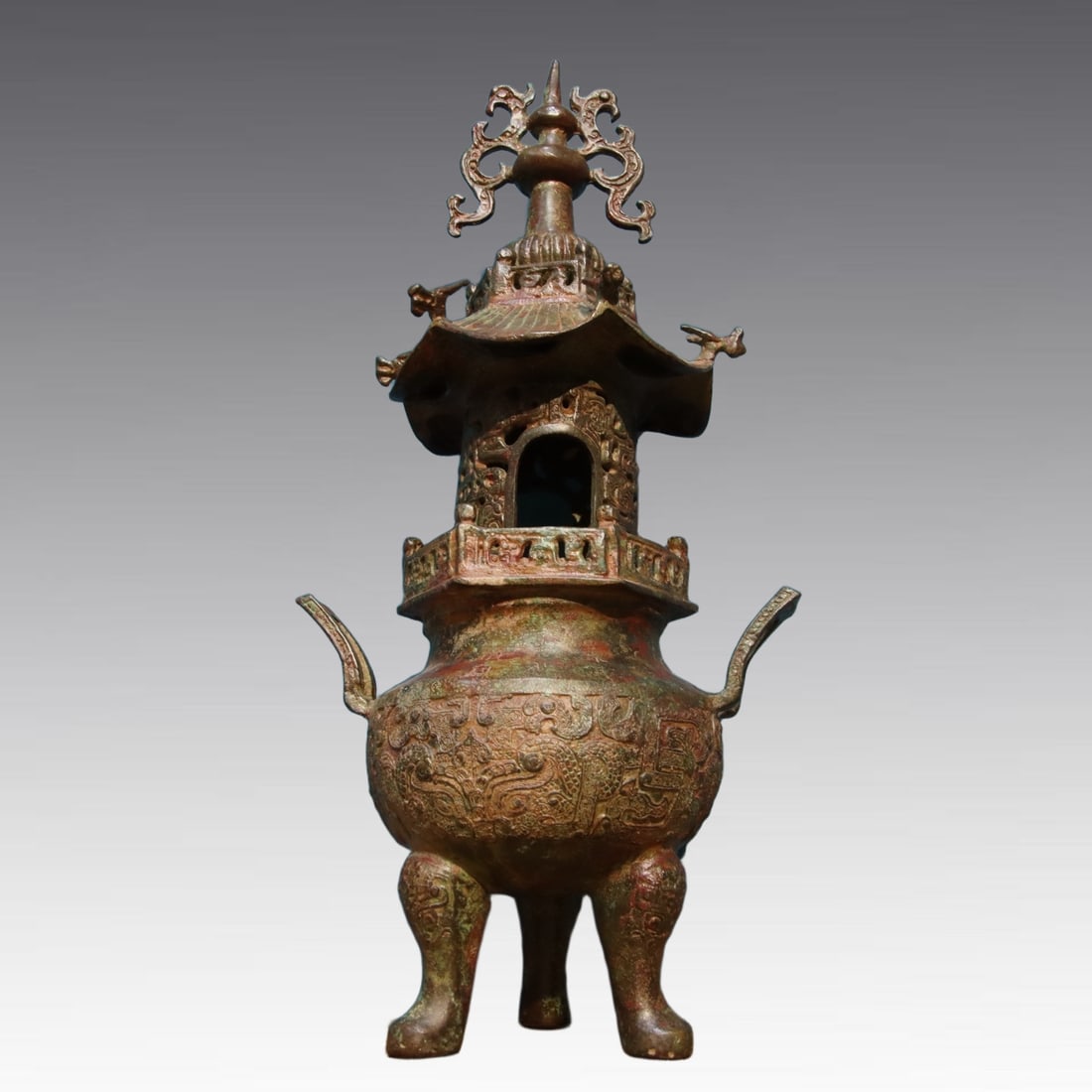 A fine bronze openwork smoker - 3