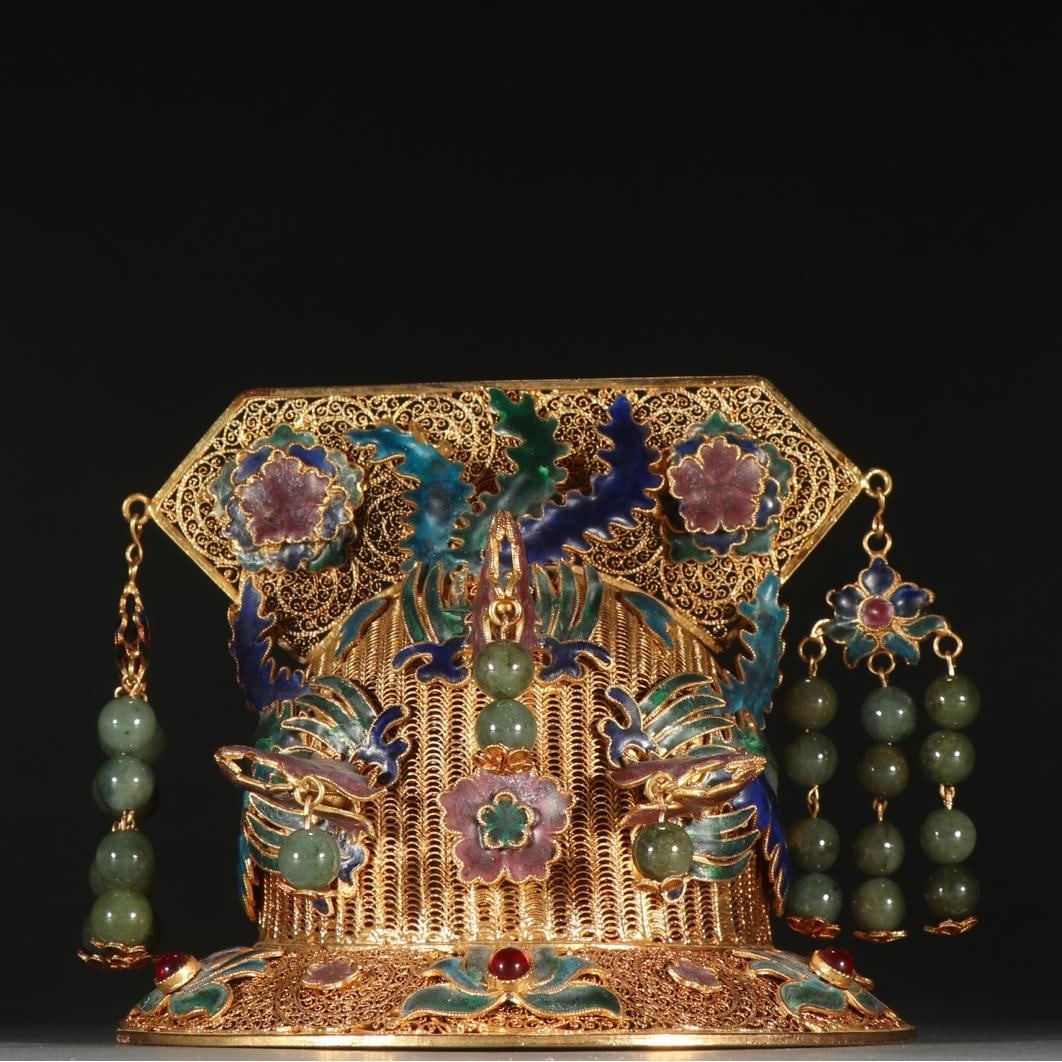 A Qing Dynasty filigree gilt fired blue phoenix pattern crown: Qing Dynasty filigree gilt fired blue phoenix pattern crown Size:H:12cmW:13.5cmW:0.4001kg (The Dimensions Of All Batches Are Manually Measured.If You Need More Detailed Information,