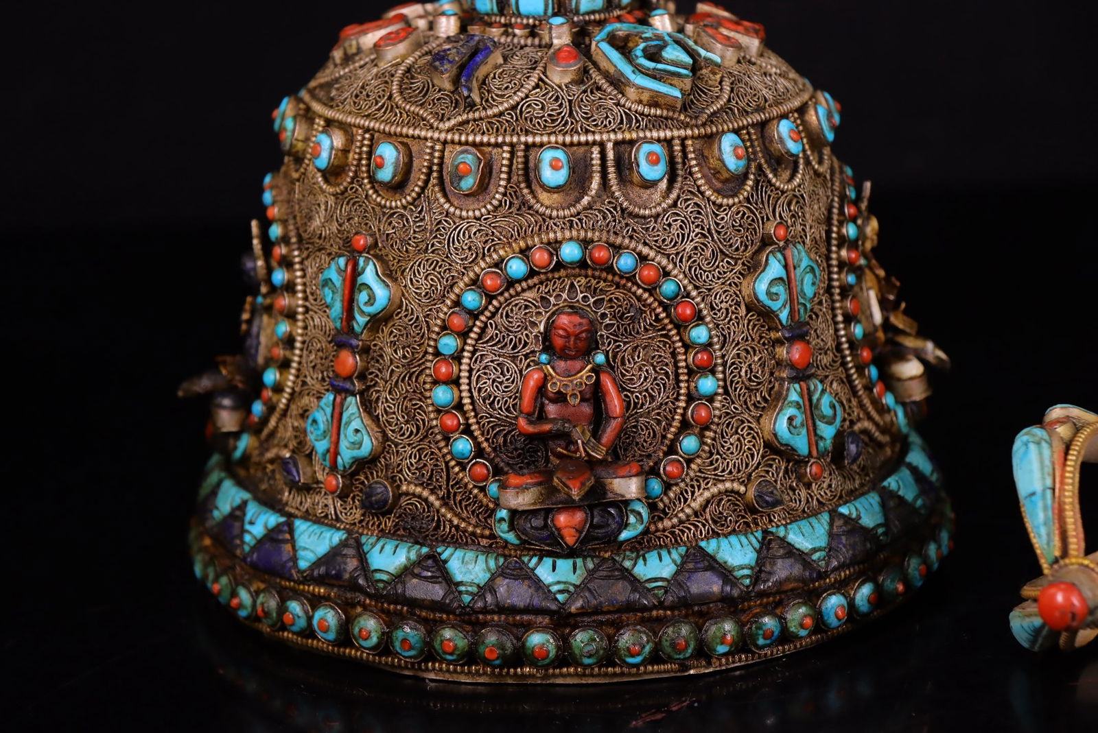 A fine silver cloisonn é set with a gemstone bell - 6