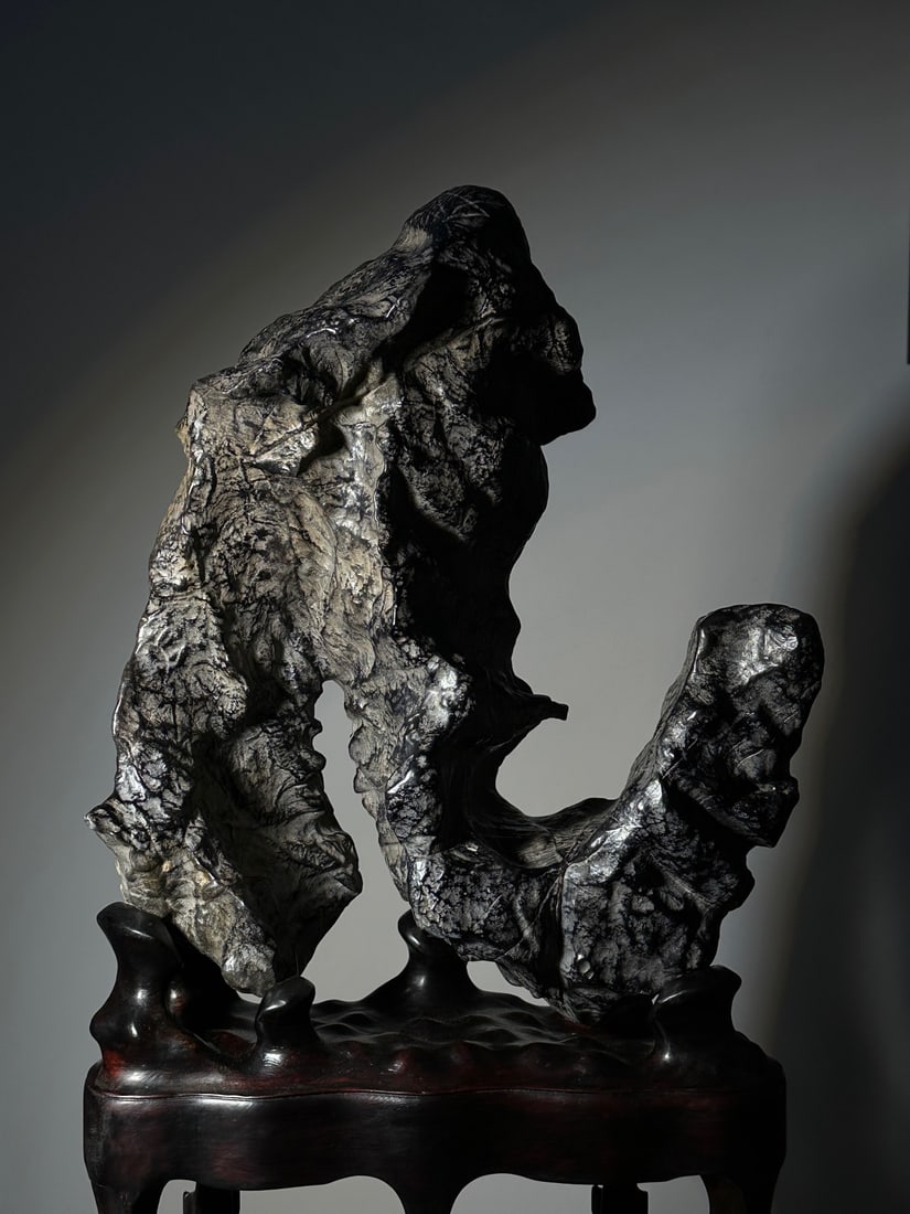 A fine Lingbi stone - 2