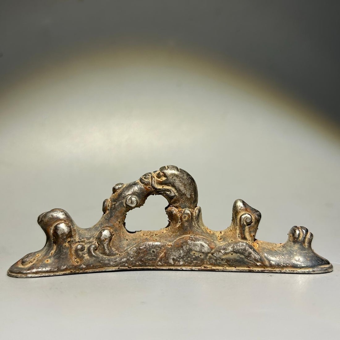 A fine sterling silver Shouhai Canglong pen holder (1 of 9)