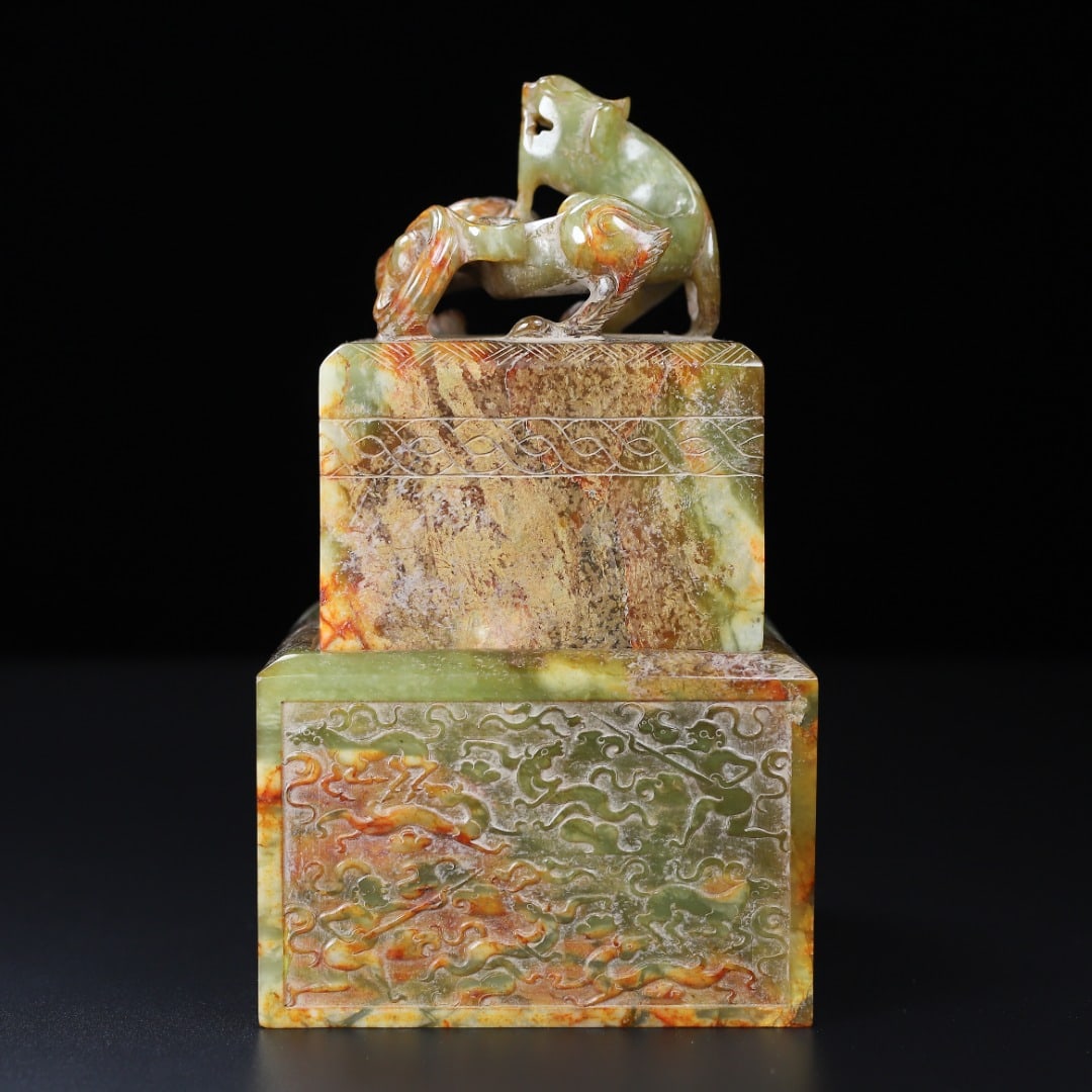 A beautiful Hetian jade double-layer seal - 6