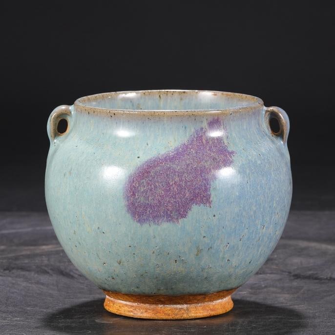 A purple-red spotted double-series jar from the Jun kiln in the Liao and Jin dynasties: The purple-red spotted double-series jar of the Jun kiln in the Liao and Jin dynasties Size:H:12cmCalibre9.5cm (The Dimensions Of All Batches Are Manually Measured.If You Need More