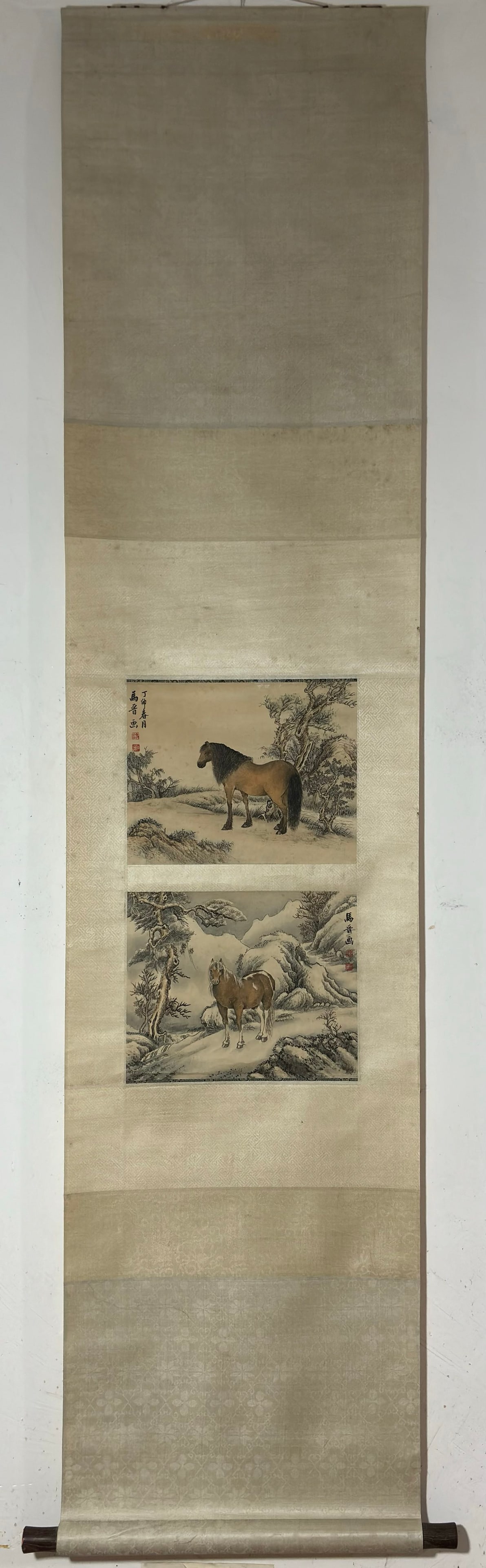 A vertical axis of Ma Jin's horse picture: Ma Jin's horse diagram vertical axis Size:Paintingcore48x28cm (The Dimensions Of All Batches Are Manually Measured.If You Need More Detailed Information, Please Contact Our Customer