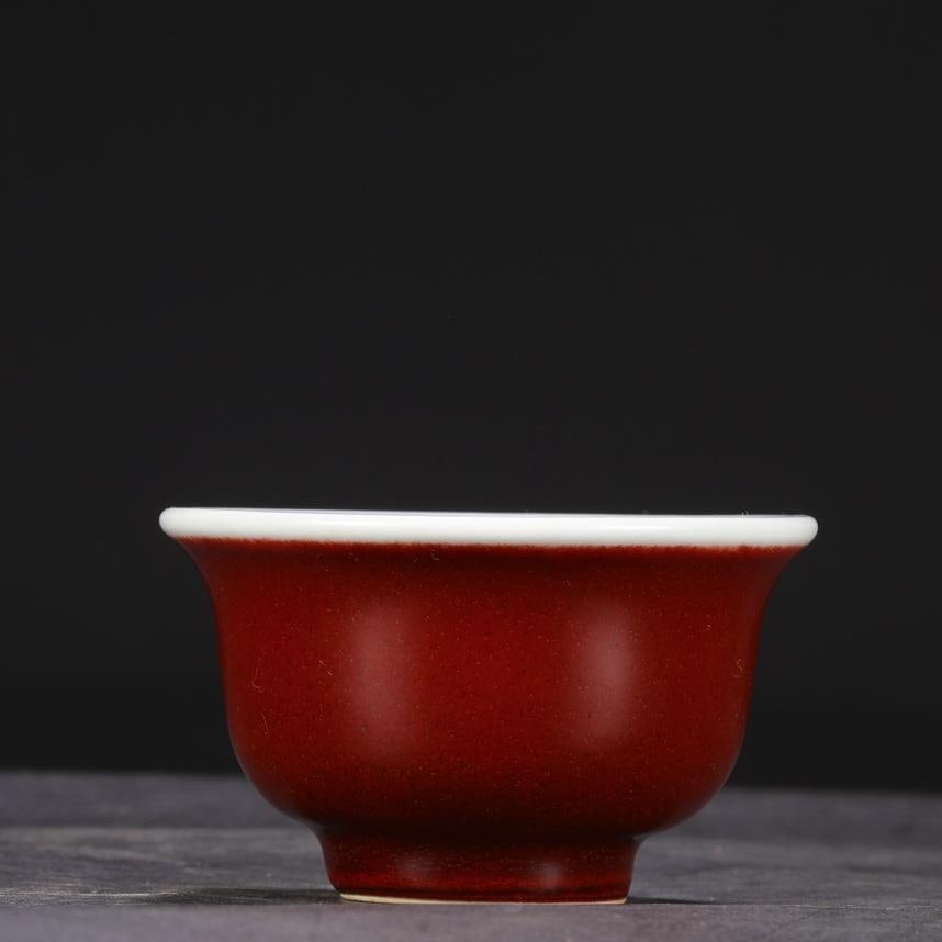 A clear red blue and blue cloud pattern press cup made in the Xuande year of the Ming Dynasty (1 of 6)