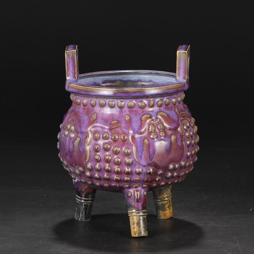 A grape red and purple glaze court palace drum nail cauldron furnace of the Song Dynasty Jun kiln (1 of 7)