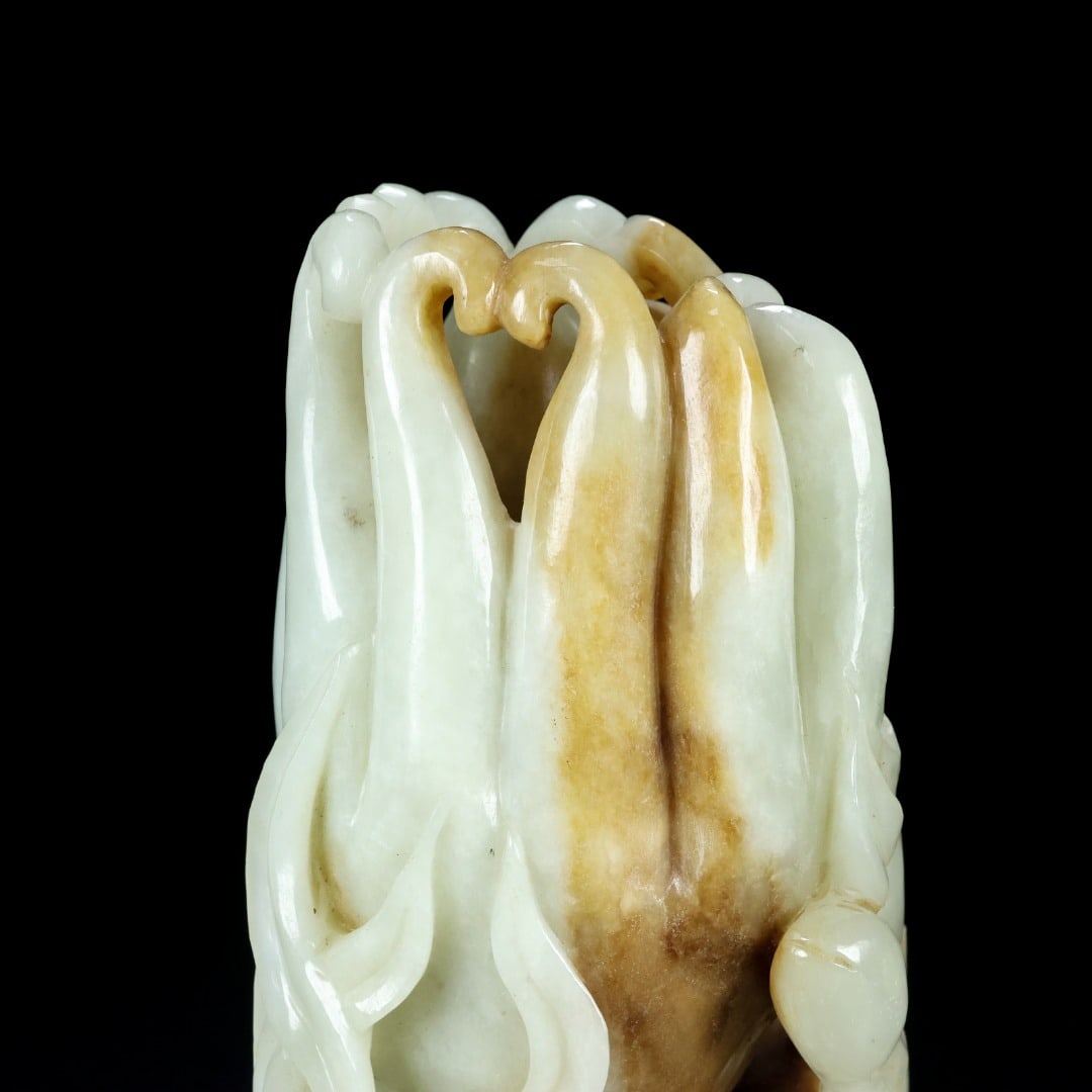 A fine Buddha's hand - 4