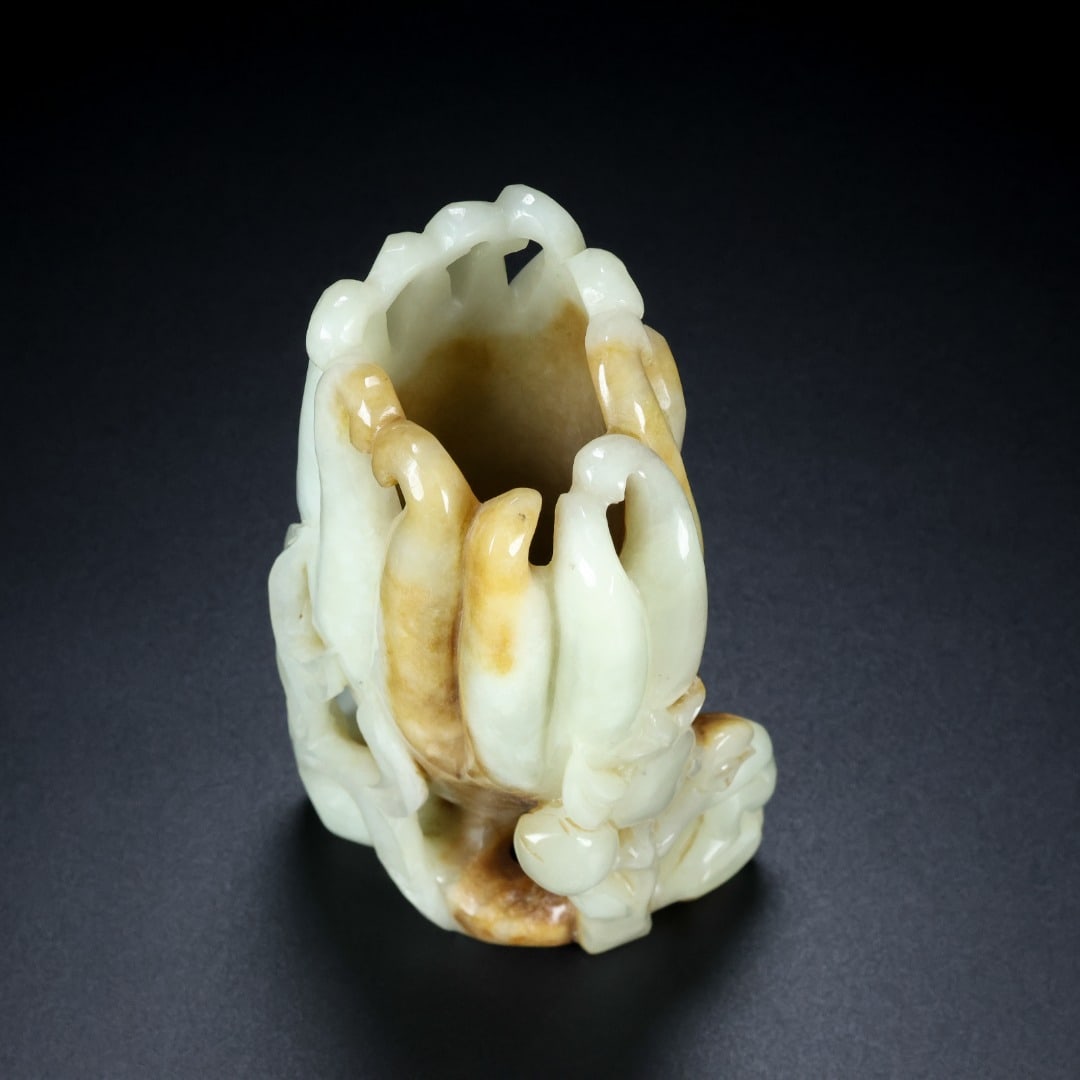 A fine Buddha's hand - 9