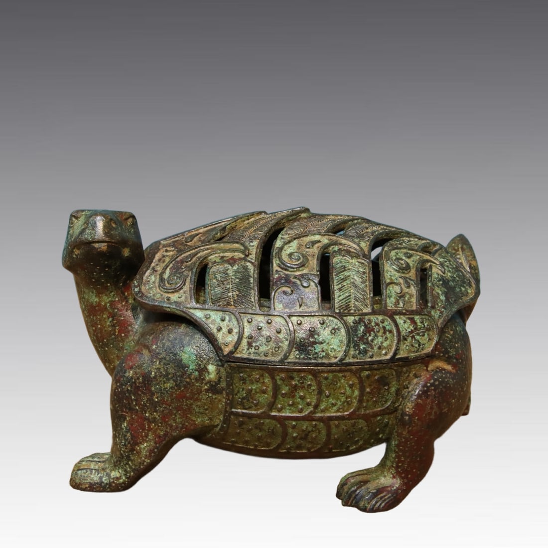A fine bronze turtle furnace inscription (1 of 9)