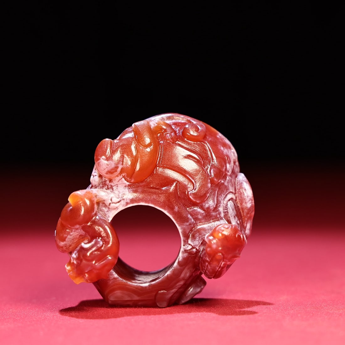 A beautiful agate milk white skin dragon sword: Exquisite agate milk white skin dragon sword Size:58x50x34mmW:73g (The Dimensions Of All Batches Are Manually Measured.If You Need More Detailed Information, Please Contact Our