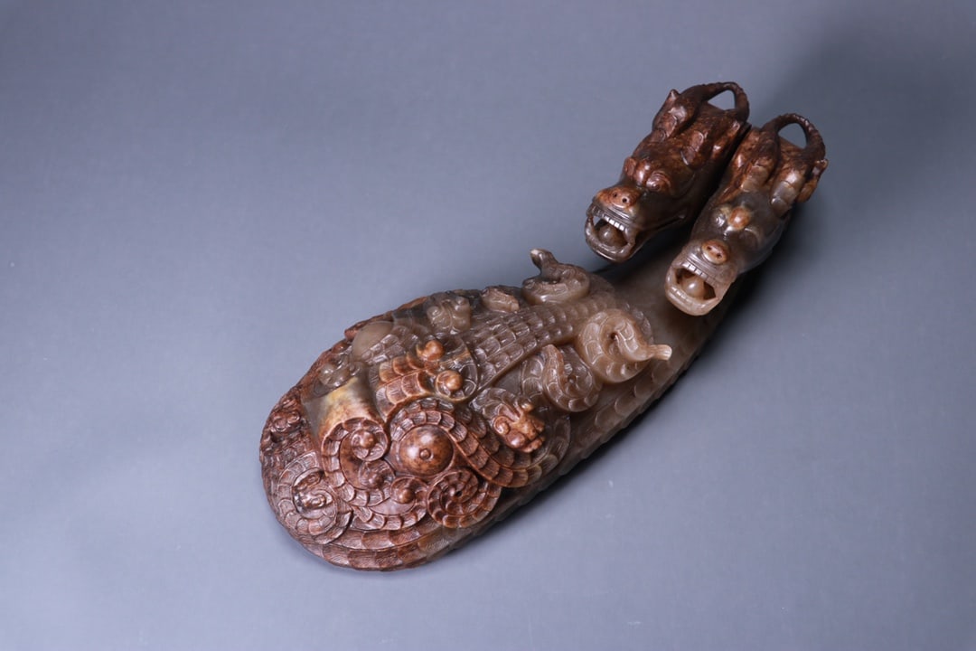 A beautiful Hetian jade double dragon strap hook - 4