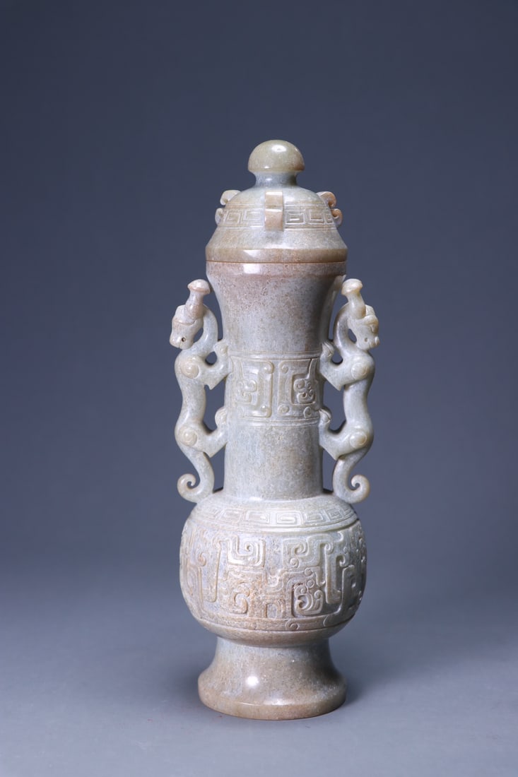 A beautiful ancient jade gluttonous pattern amphora (1 of 9)