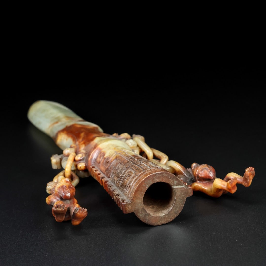 A fine Hetian jade sword - 9