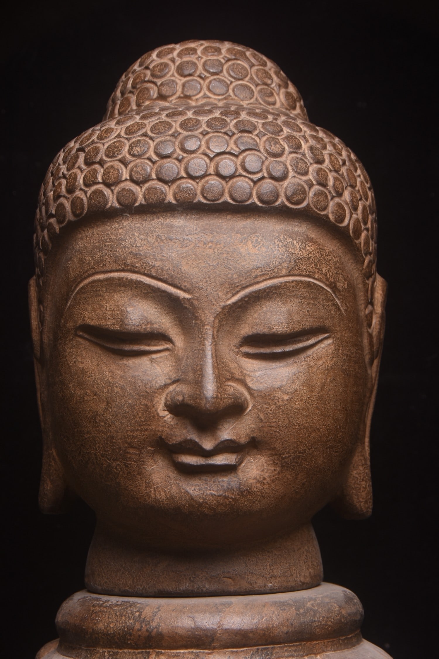 A beautiful bluestone Buddha head - 3