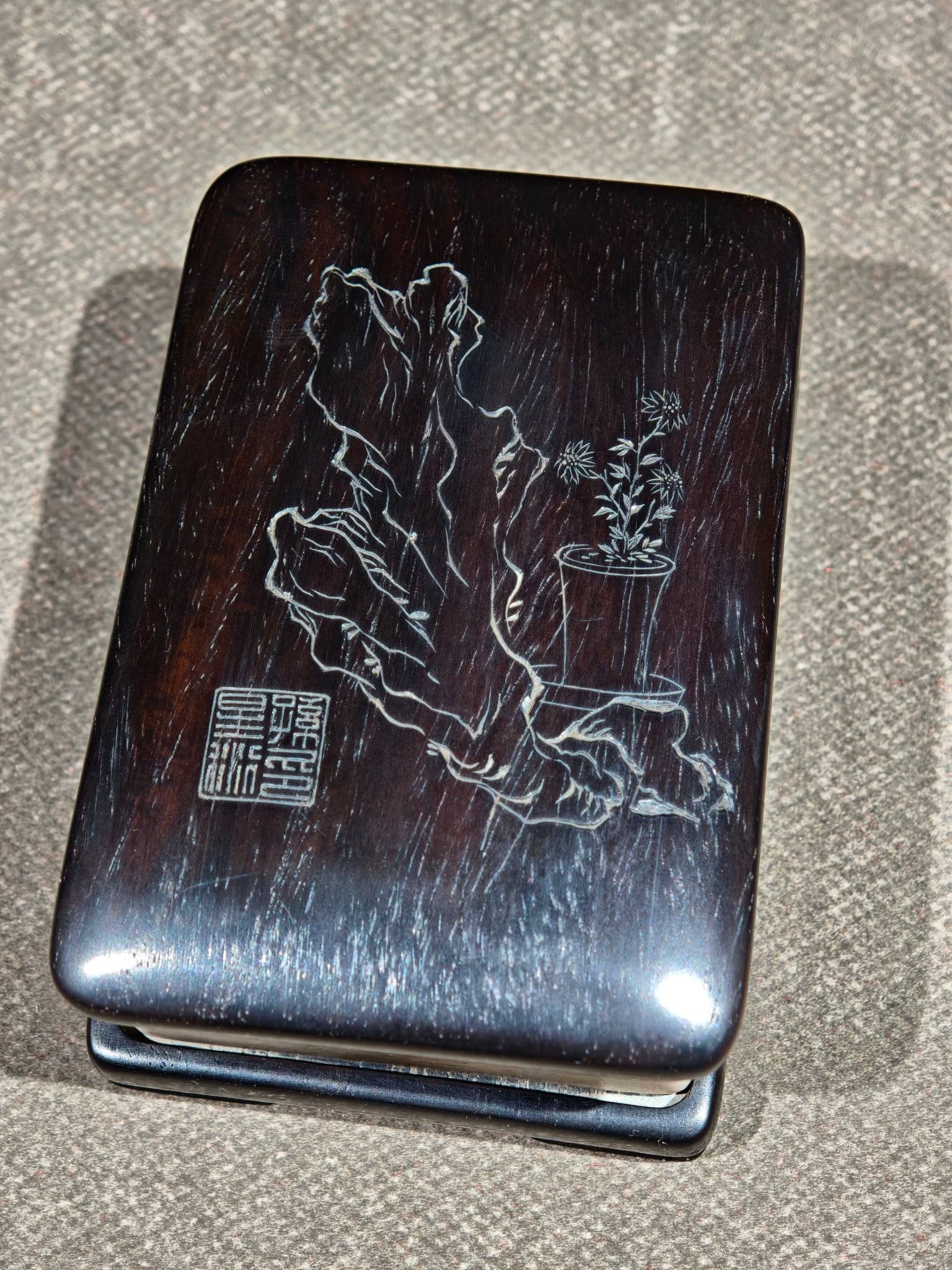 An Exquisite with poem Inkstone - 4