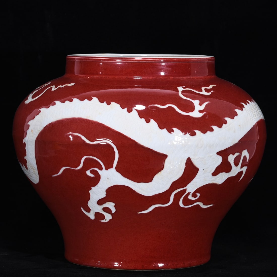 An Exquisite Ji Red Glazed Dragon Pattern Jar - 3