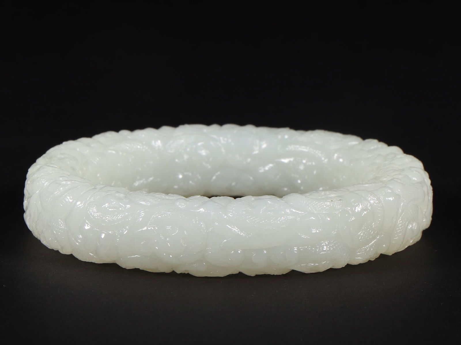 An Exquisite White Jade Dragon Pattern Bracelets - 7