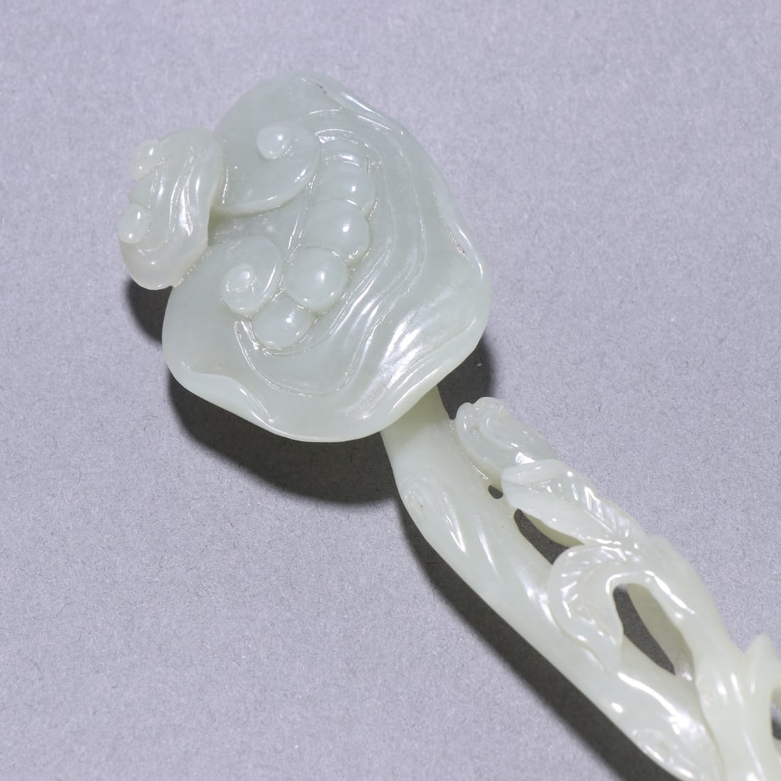 An Exquisite White Jade Ganoderma lucidum Pattern Ruyi - 5