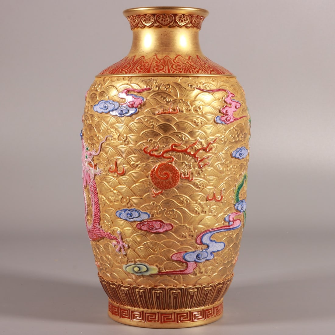 An Exquisite Enamel Dragon Pattern Seawater Pattern Vase - 4